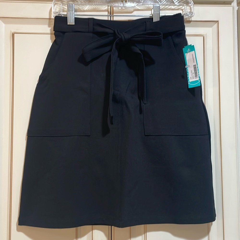 Brand new Gilli Luca Black knit A line skirt. Size XS